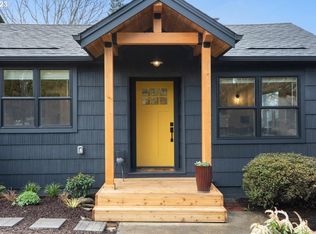 2956 SE Tacoma St, Portland, OR