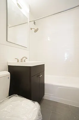 Rented by Bold New York | media 12