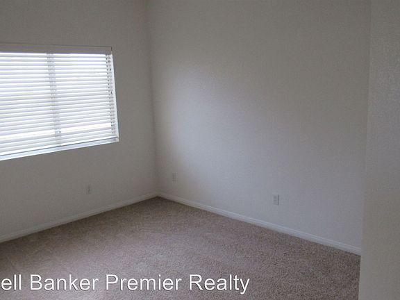 3rd image of 8081 Black Orchid Ave