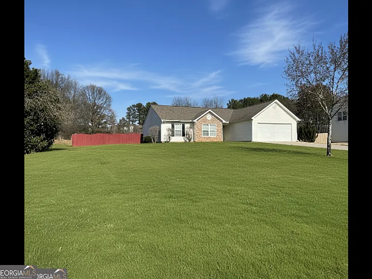 907 Downing Dr — Photo 1