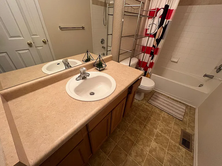 3807 Josephine Hts — Photo 16