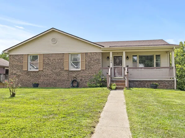 102 Creekview Ct, Georgetown, KY 40324