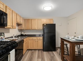 Saunders Crossing, Lawrence, MA 01843