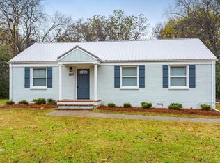 2211 Milton Dr, Nashville, TN 37216