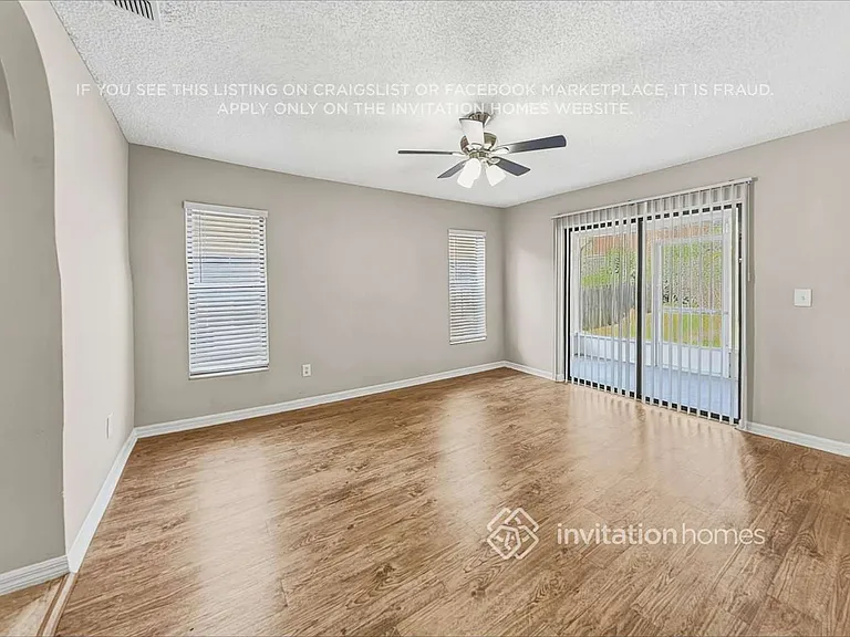 2621 Alclobe Cir — Photo 11