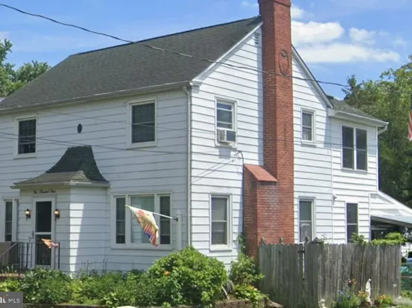 2004 Sycamore St, Haddon Heights, NJ 08035