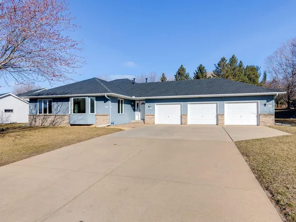 2559 Nemitz Ave E, Maplewood, MN 55119