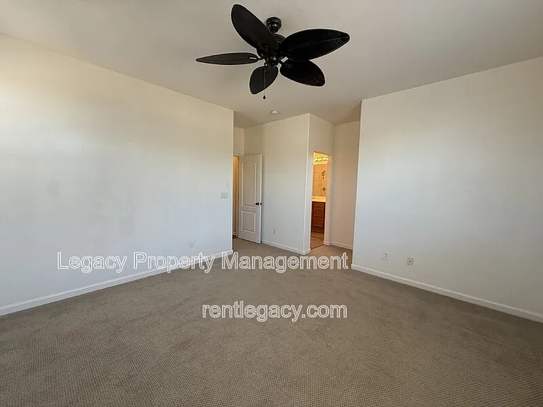 1552 Bailey Dr — Photo 21