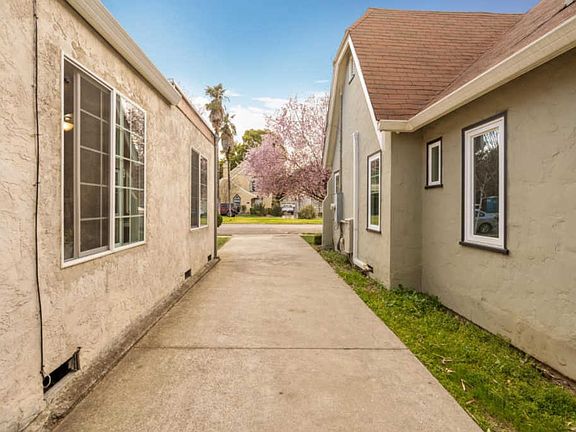 3rd image of 1674 Juanita Ave