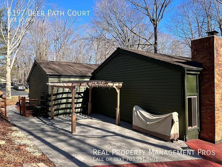 6197 Deer Path Ct — Photo 32