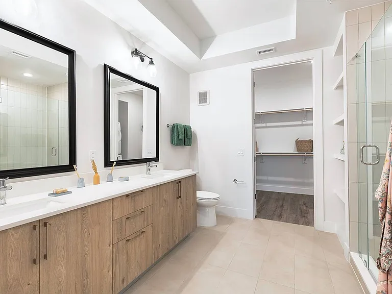 A1 Model Home: Bathroom