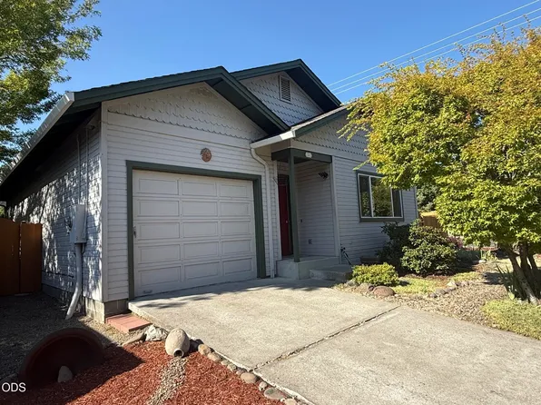 1302 Mill Pond Rd, Ashland, OR 97520