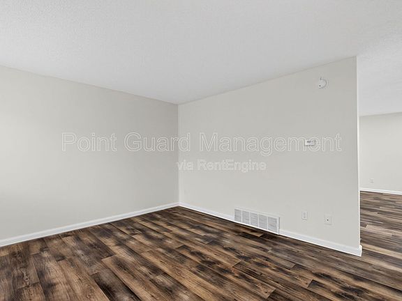 2nd image of 1830 S Cleveland Ave