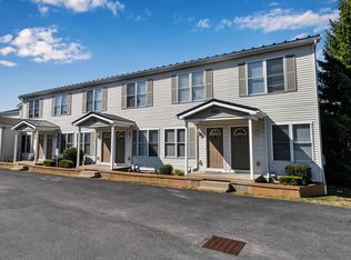 693 Skinnersville Rd APT D, Buffalo, NY 14228