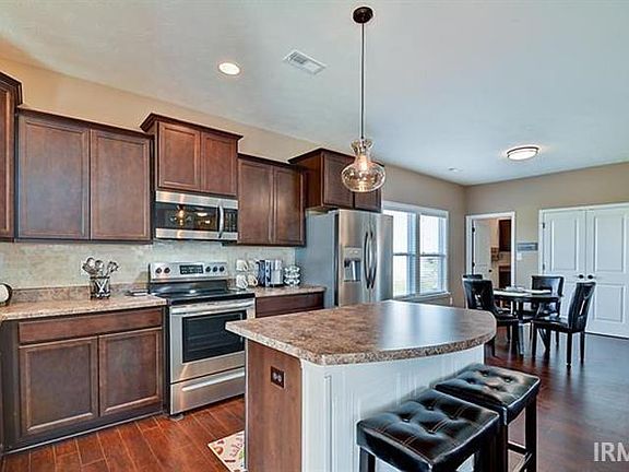5th image of 7548 W Ava Dr