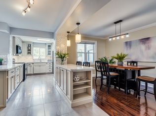 1747 Dufferin St, Toronto, ON M6E3N9