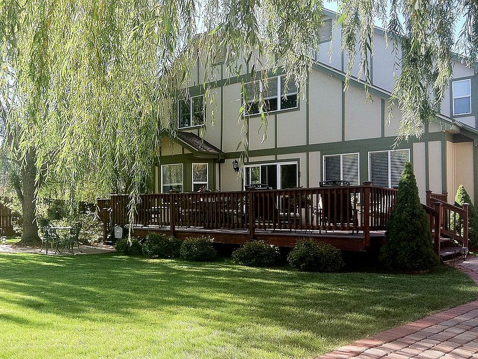 2nd image of 7577 Lebrun Ct