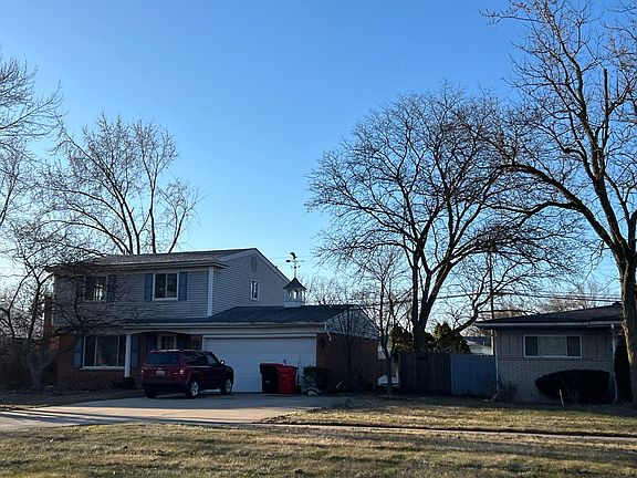 2nd image of 17239 W Thirteen Mile Rd