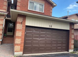 16 Woodsend Run, Brampton, ON L6Y 4G8