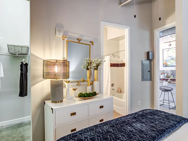 Hermann Park Lofts — Photo 15