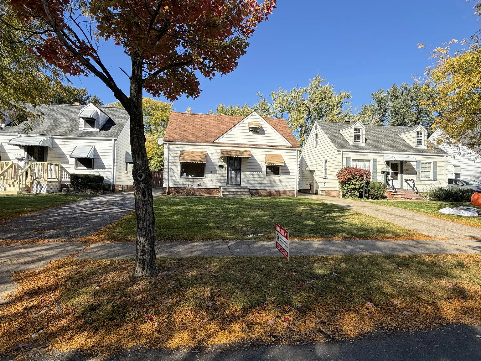 21303 Raymond Street - 1 — Photo 1