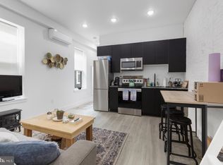 2132 Pine St #2R, Philadelphia, PA 19103