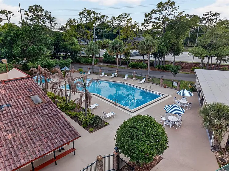 1166 Carmel Cir #100 — Photo 47