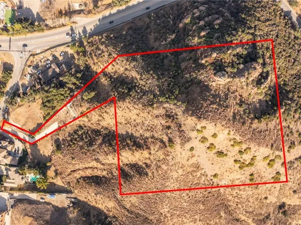 2524 Sierra Creek Rd #4, Agoura Hills, CA 91301