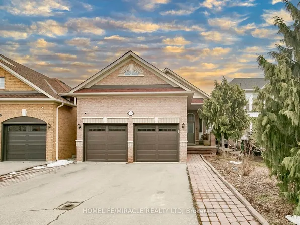 45 Vintage Gate, Brampton, ON L6X 5C3