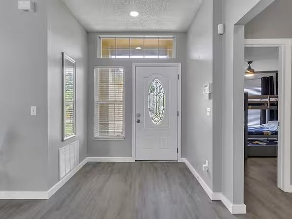 3rd image of 11562 Kenley Cir