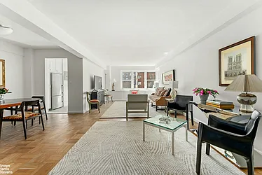 11 Riverside Drive, #9RW