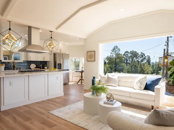 10762 Sheldon St, Oakland, CA 94605