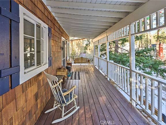 3rd image of 1069 Eagle Rd