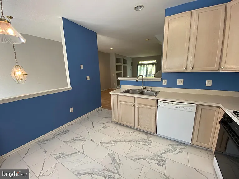4110 Flower Box Ct — Photo 14