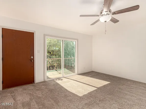 1600 N Wilmot Rd Unit 302, Tucson, AZ 85712