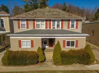 180 & 182 W Washington St #180.5, Nelsonville, OH 45764