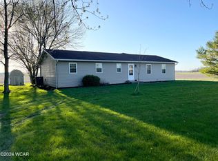 15527 Bigler Rd, Wapakoneta, OH 45895