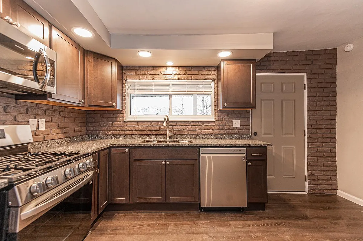 Building Photo - 4215 Garwood Way