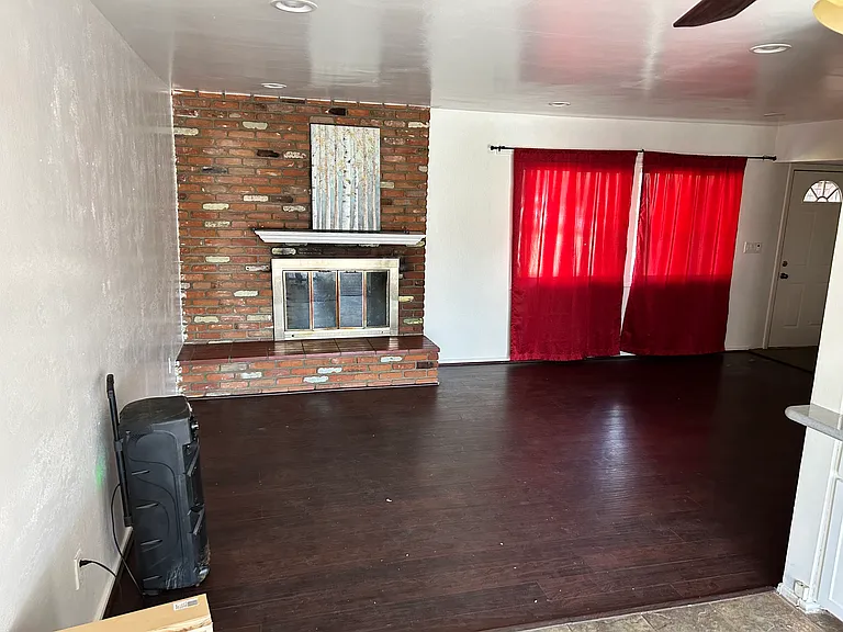 5728 Newbury Ave — Photo 5