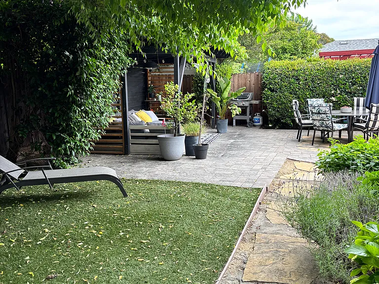 172 Wisteria Dr — Photo 37