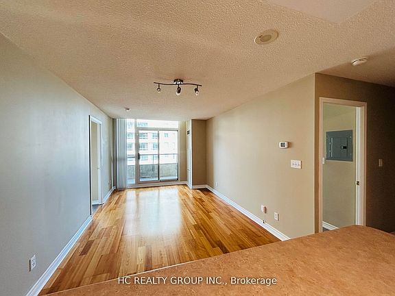2nd image of 18 Spring Garden Ave #2103