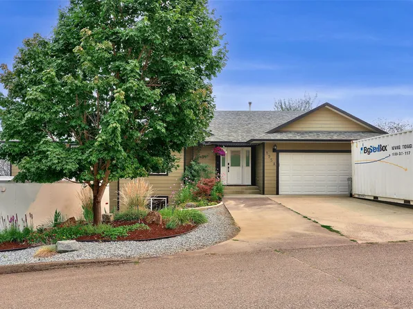 895A Georgeann Rd, Kamloops, BC V2B 6H9