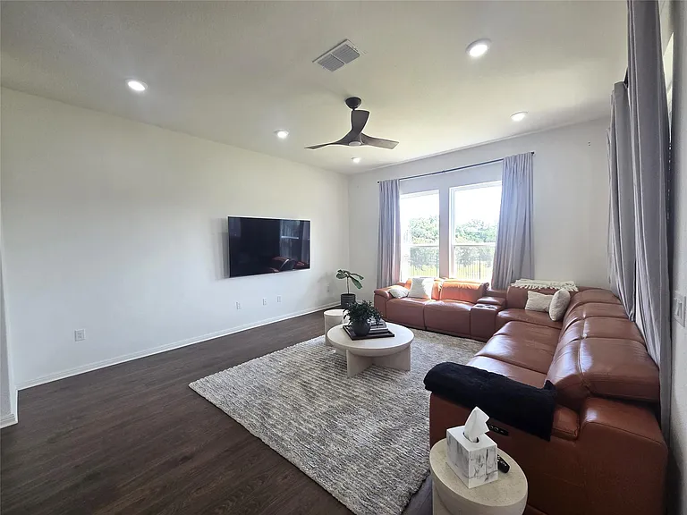 2319 Cantata Cv — Photo 11