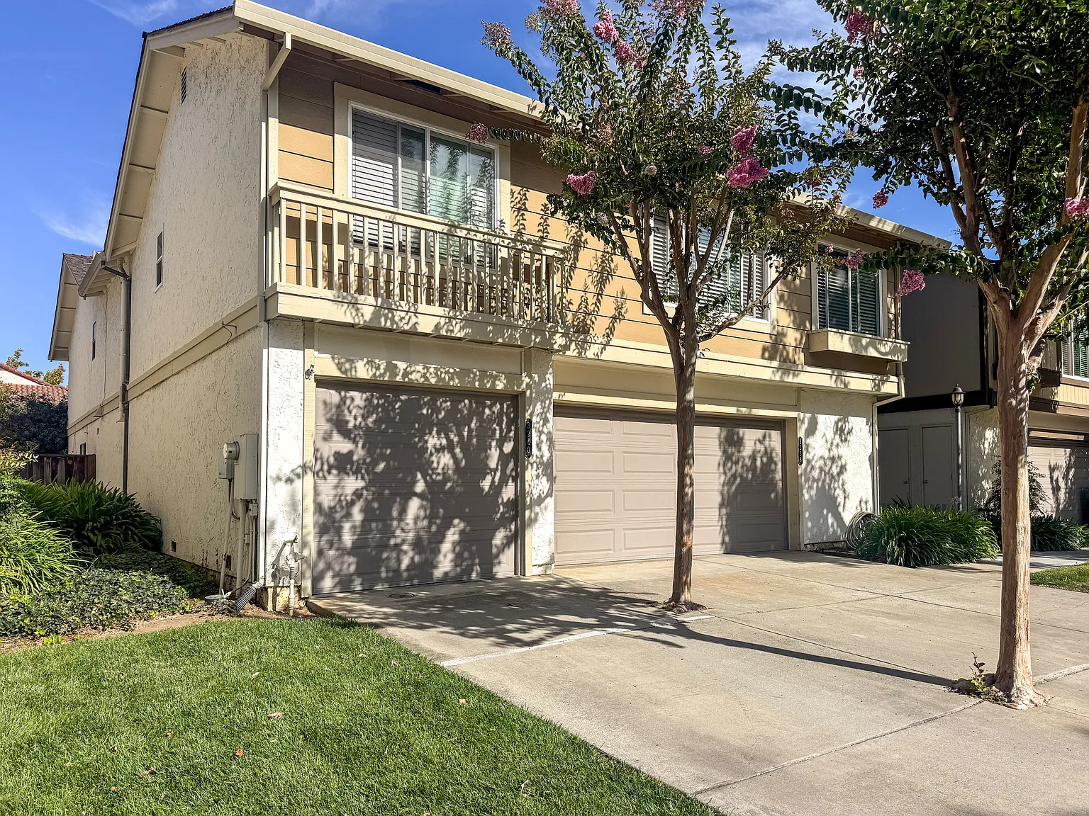 3 bed, 1582 sqft, $3,700 — Photo 3
