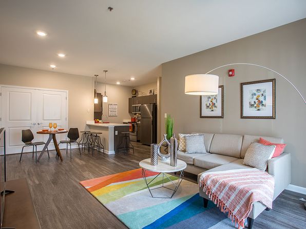 The Landings at Meadowood Apartment Homes | 111 Pebblewood Ln, Baldwinsville, NY