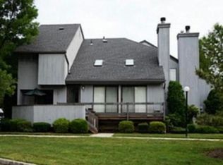 10 White Oak Ct, Monmouth Junction, NJ 08852