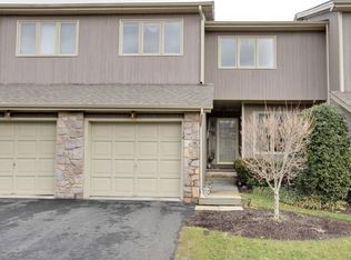 14 Riggs Ct, Basking Ridge, NJ 07920