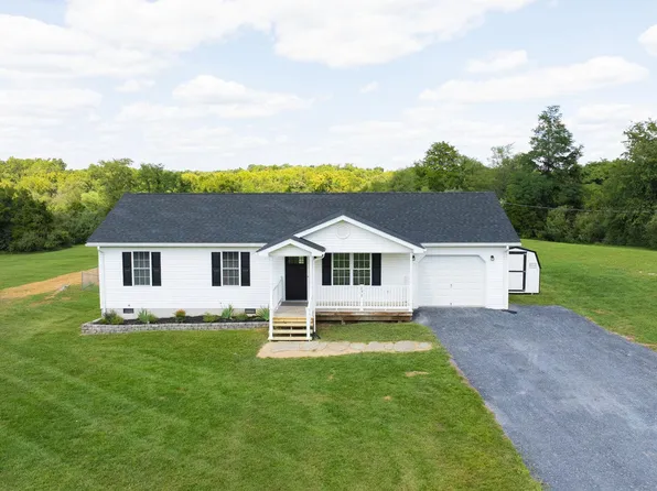 258 Hilda Dr, Clear Brook, VA 22624