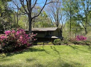 101 Ridgewood Ln, Eufaula, AL 36027