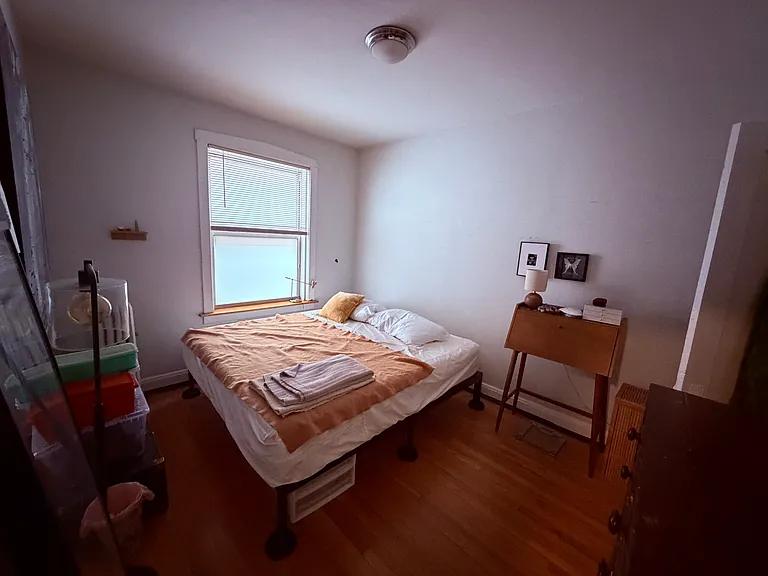 1243 W Chase Ave #2 — Photo 3